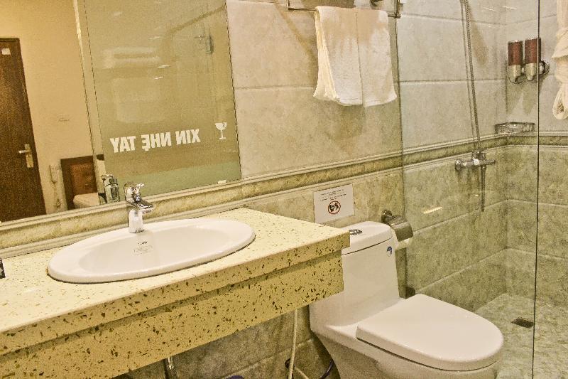 Coco Hotel Cau Giay Ханой Екстериор снимка